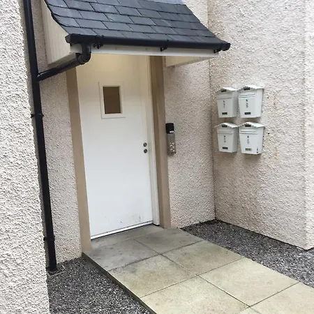 6 Varis Apartments Forres Exterior photo